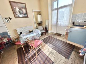 Photo 7- click for photo gallery